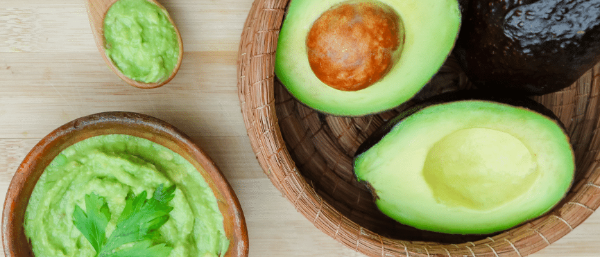 hausmittel-gegen-kopfjucken-avocado